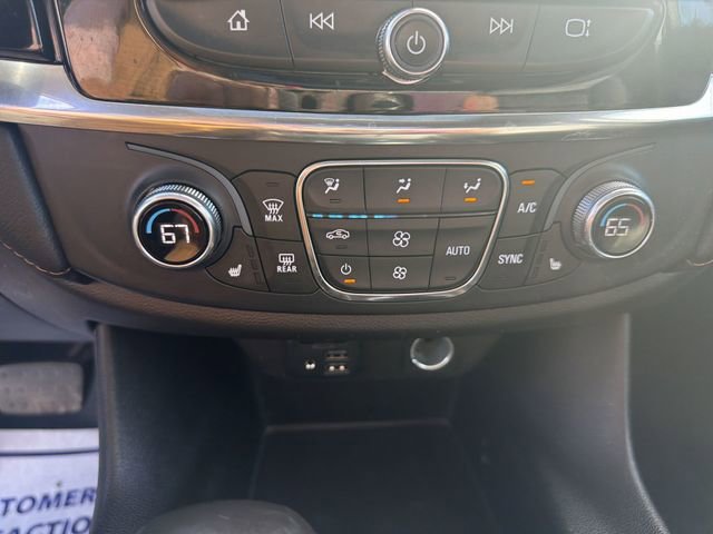 Used 2021 Chevrolet Traverse LT w/ LT Premium Package AWD/4WD image 36