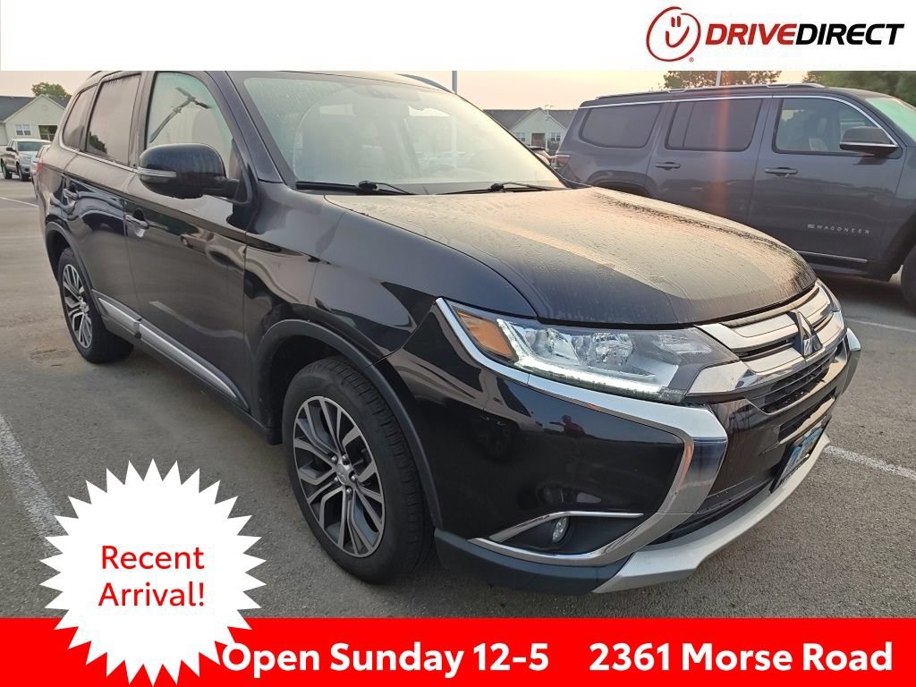 Used 2018 Mitsubishi Outlander SEL AWD/4WD image 1