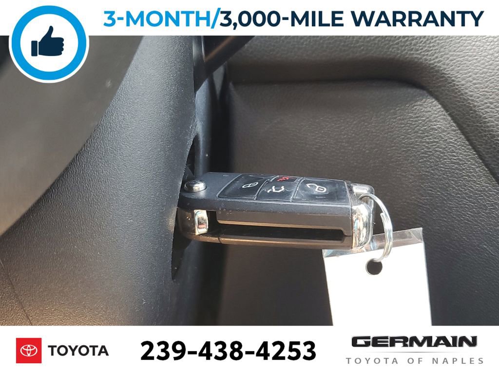 Used 2021 Volkswagen Tiguan S image 30