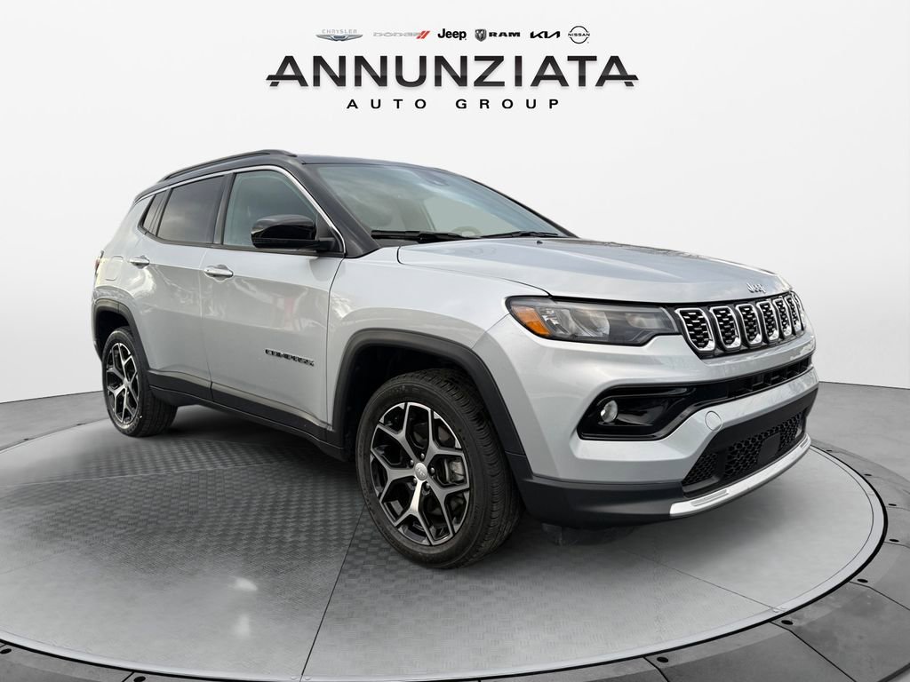 Used 2024 Jeep Compass Limited image 7