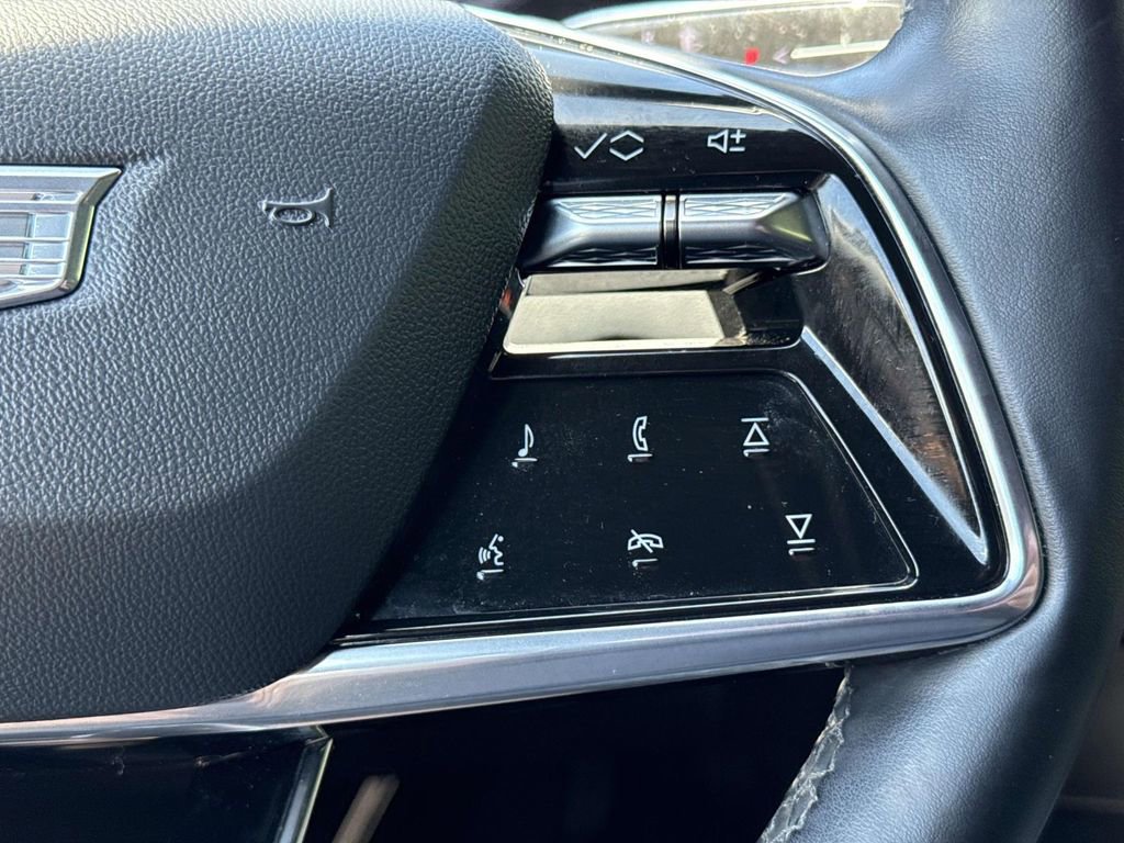 Certified 2024 Cadillac Lyriq Sport AWD/4WD image 36