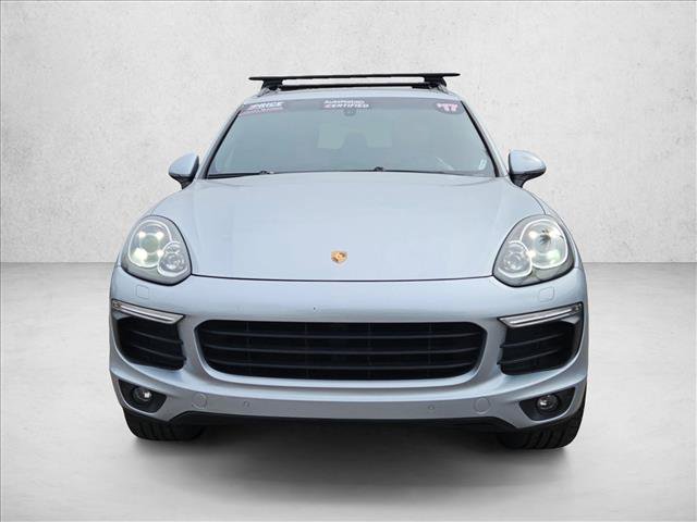 Used 2017 Porsche Cayenne Platinum Edition image 2