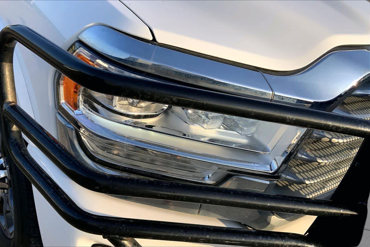 Used 2020 RAM 2500 Limited AWD/4WD image 28