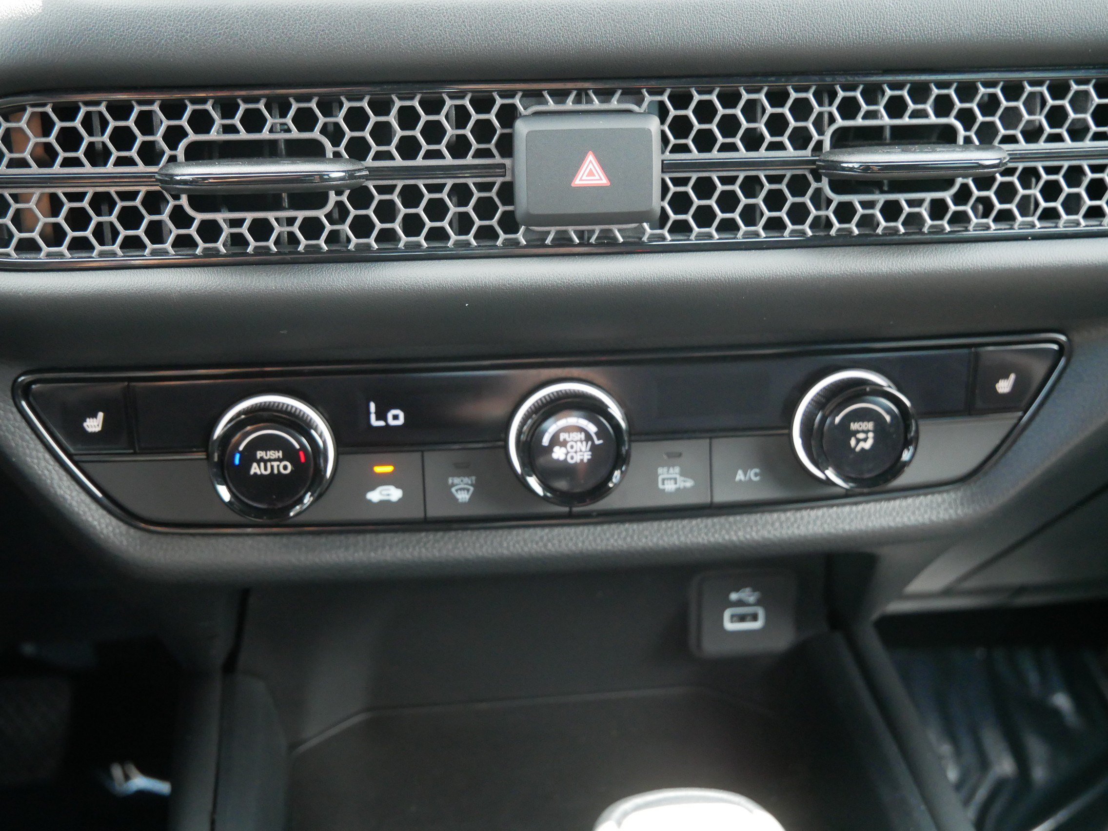 Certified 2024 Honda HR-V Sport image 23