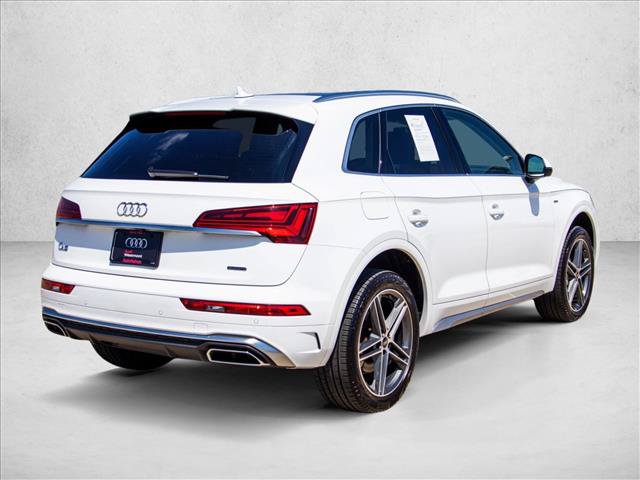 Used 2023 Audi Q5 e Premium w/ Convenience Package AWD/4WD image 5