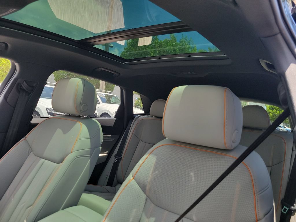 Used 2024 Audi Q8 e-tron Prestige w/ Prestige Package AWD/4WD image 16