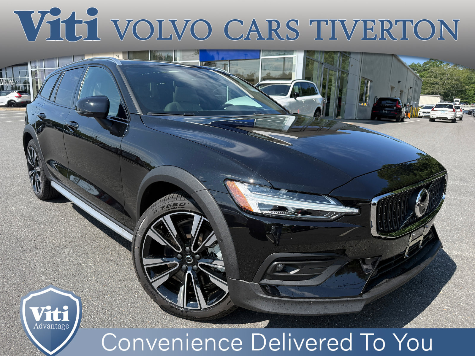 New 2026 Volvo V60 B5 Cross Country Ultra w/ Protection Package Premier
