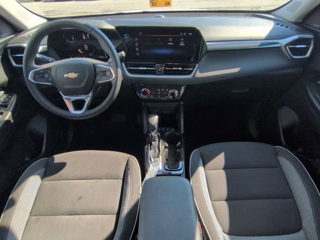 Used 2024 Chevrolet TrailBlazer LT w/ LT Cold Weather Package image 24