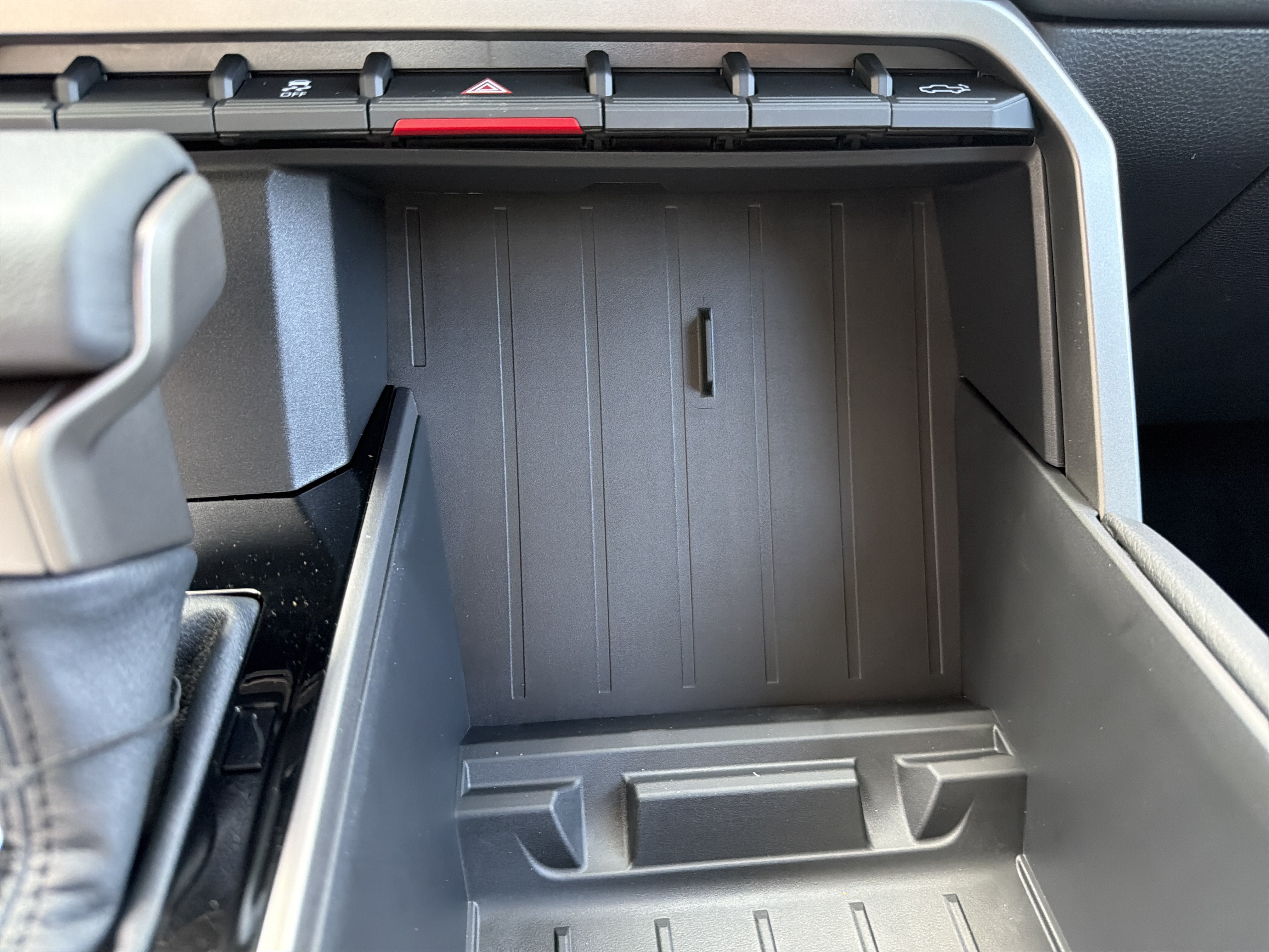 New 2026 Toyota Tundra Limited AWD/4WD image 27