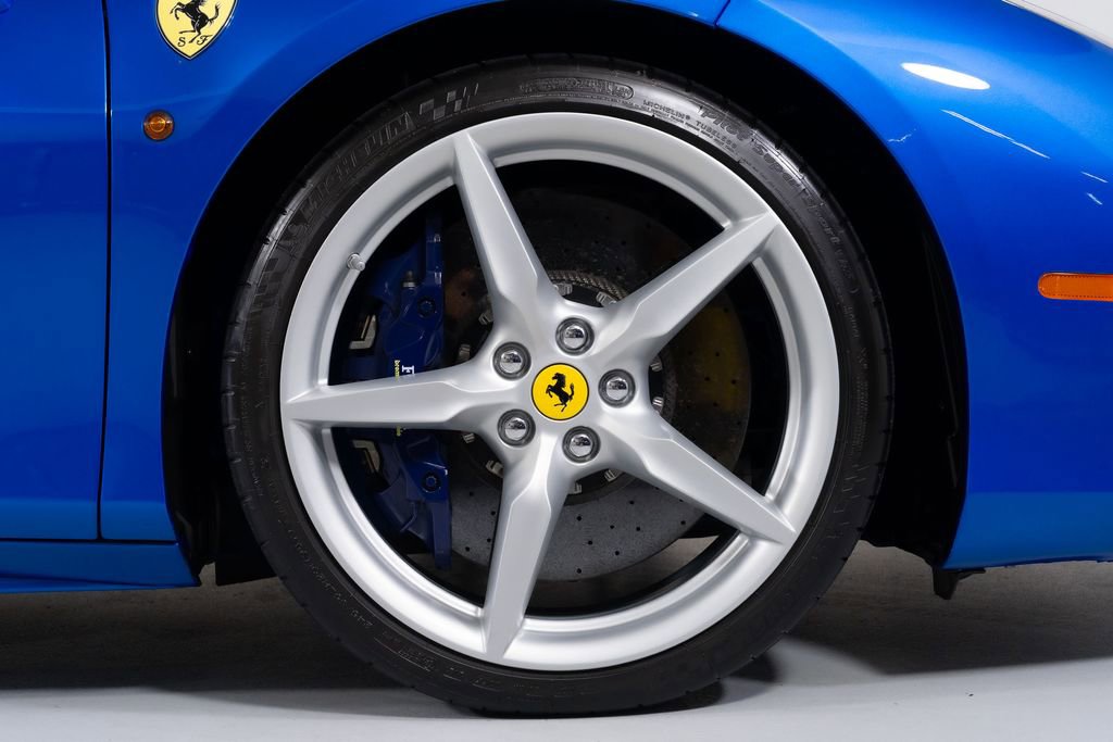 Used 2018 Ferrari 488 GTB image 21