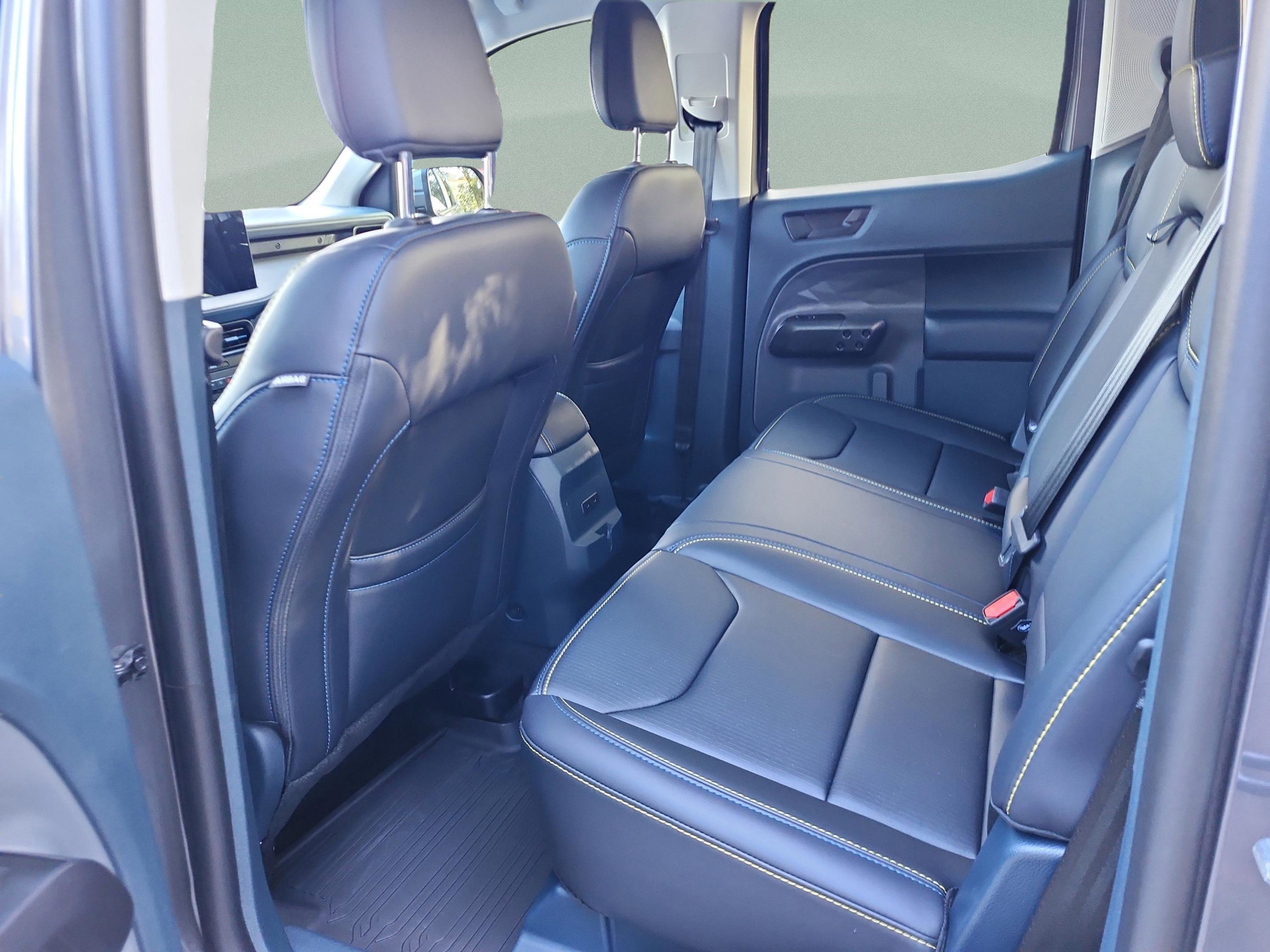 New 2026 Ford Maverick Lobo image 18