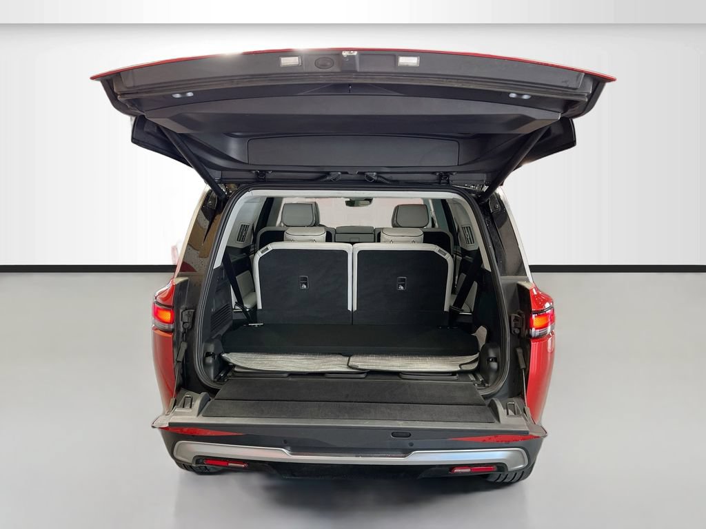 Used 2024 Rivian R1S Adventure AWD/4WD image 26