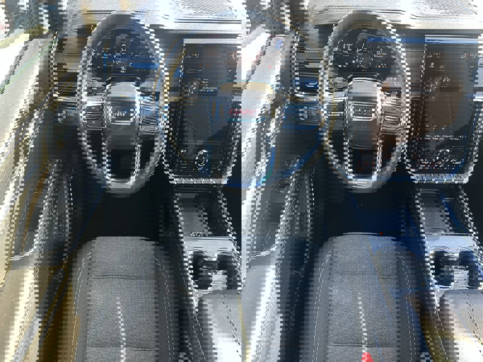 Certified 2025 GMC Acadia Elevation image 17