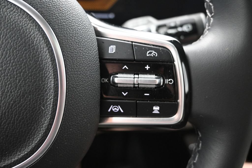 Certified 2025 Kia Sorento S w/ Panoramic Sunroof Package FWD image 27