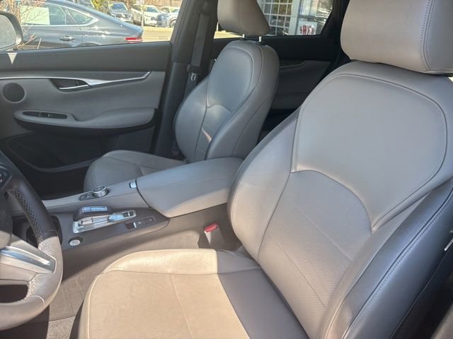 Certified 2023 INFINITI QX50 Luxe image 11