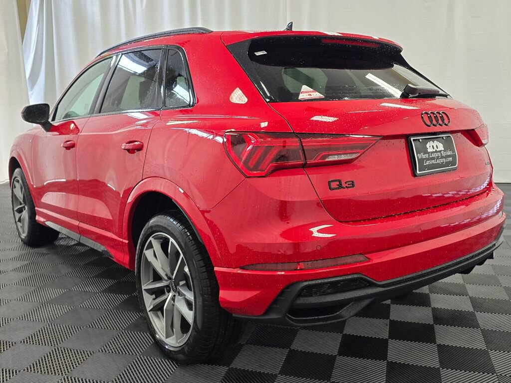 New 2025 Audi Q3 2.0T Premium image 4