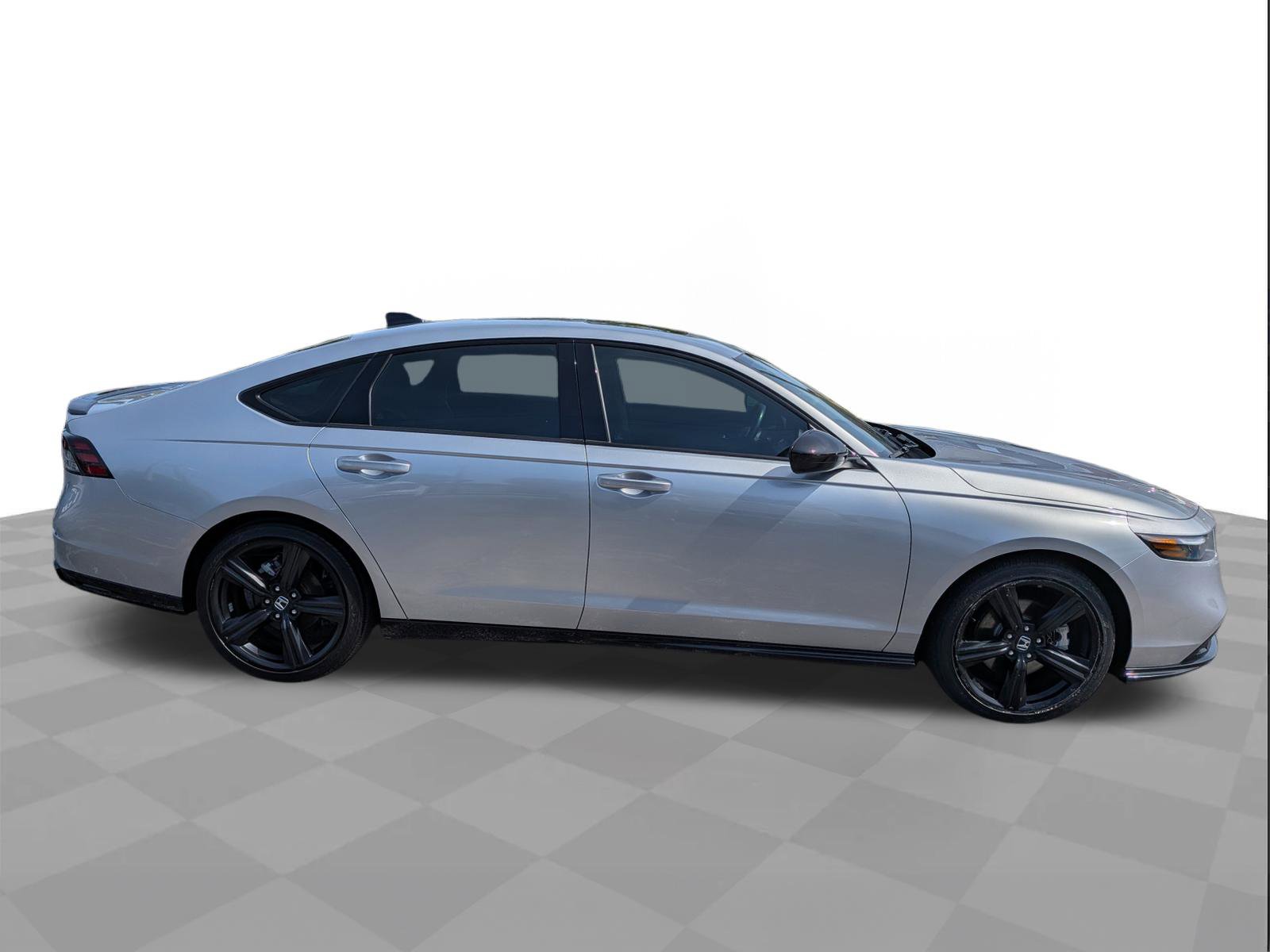 Used 2024 Honda Accord Sport image 3