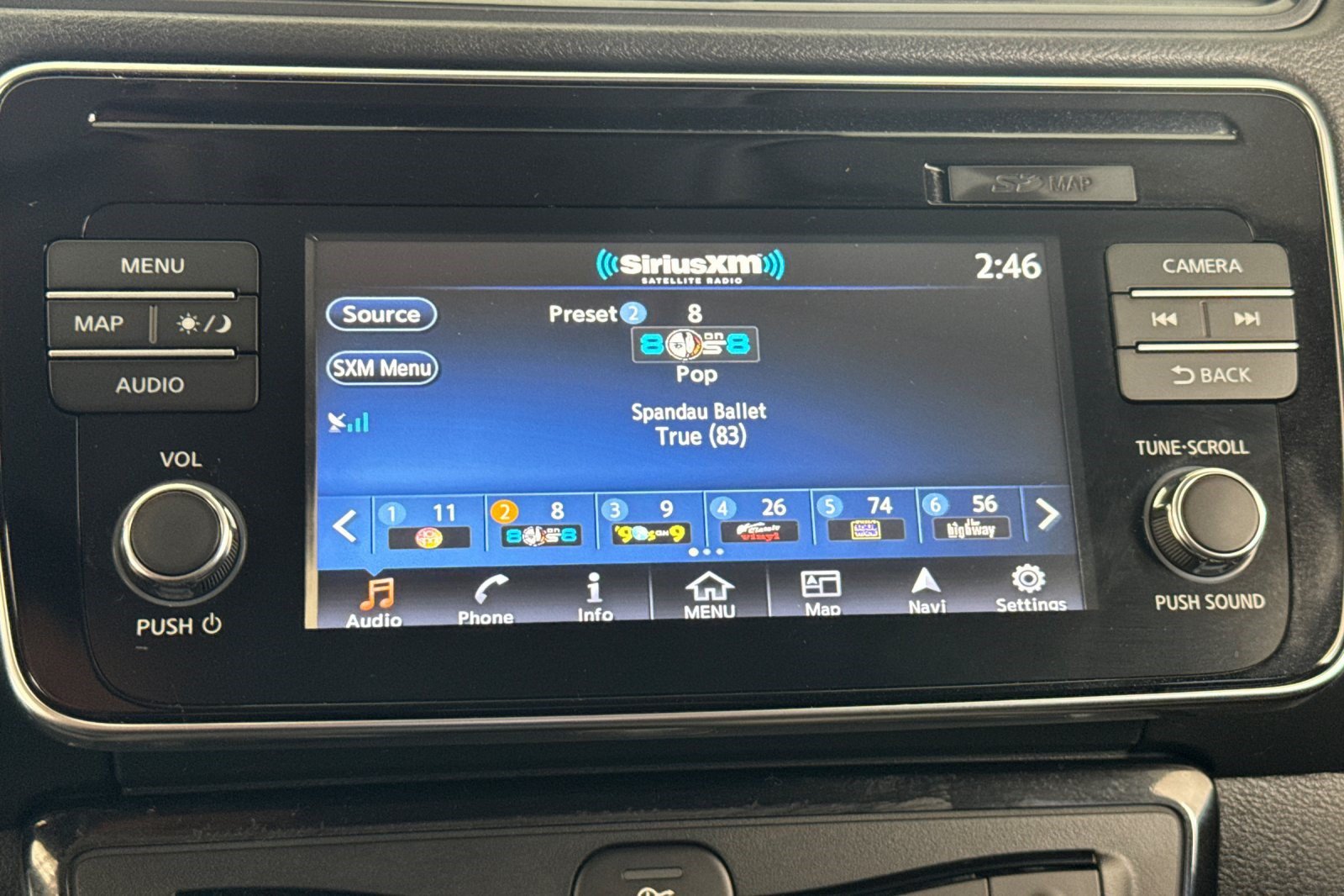 Used 2018 Nissan Leaf SL w/ SL Technology Package FWD image 19