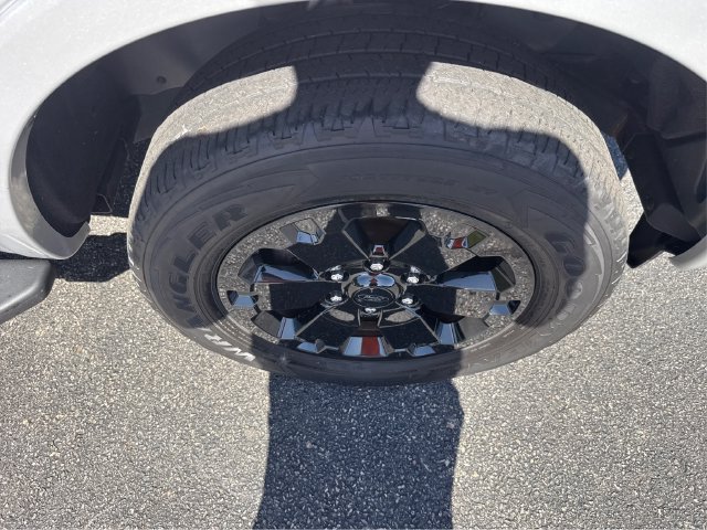 Certified 2019 Ford Ranger XLT w/ Black Appearance Package RWD image 16