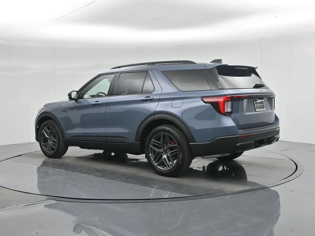 New 2026 Ford Explorer ST-Line w/ ST-Line Street Pack RWD image 6