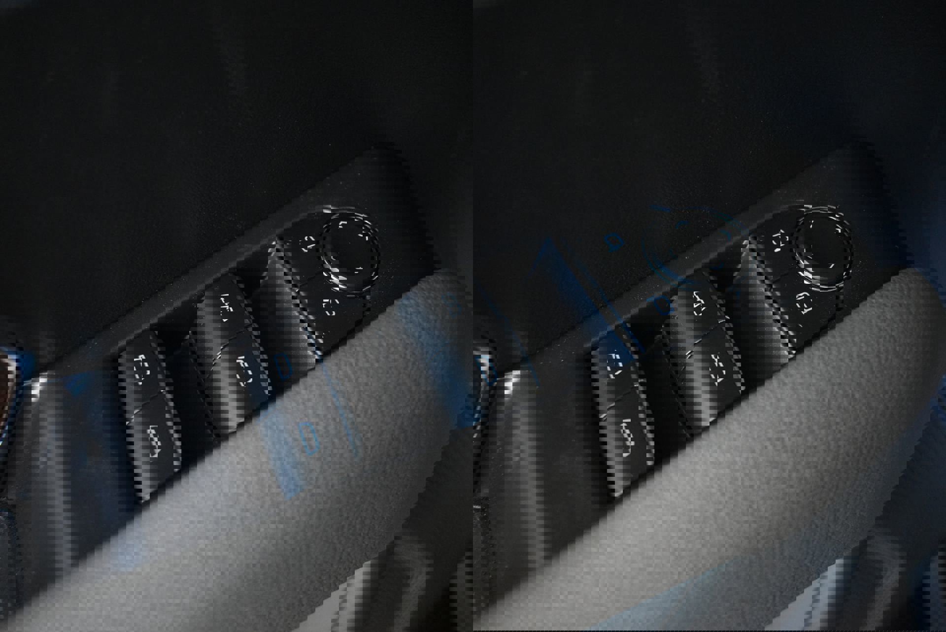 New 2026 GMC Canyon Denali w/ LPO, Denali Black Edition image 13