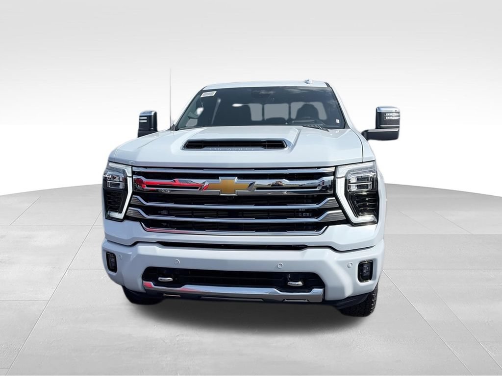 New 2026 Chevrolet Silverado 3500 High Country w/ High Country Premium Package AWD/4WD image 3