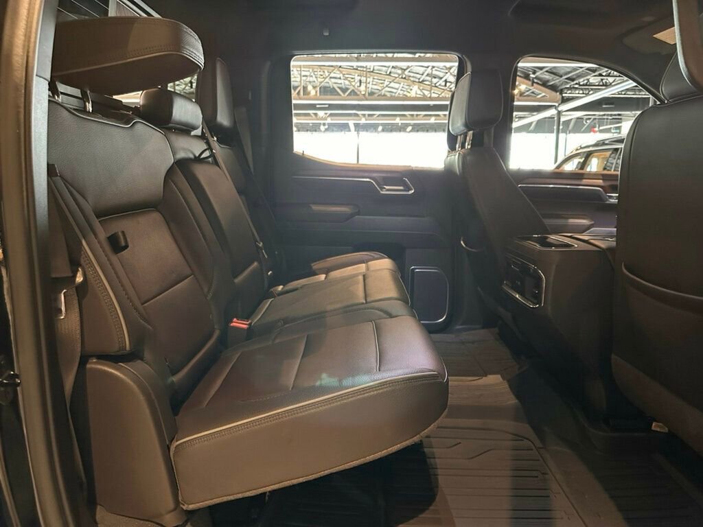 Used 2022 GMC Sierra 1500 Denali w/ Technology Package AWD/4WD image 29