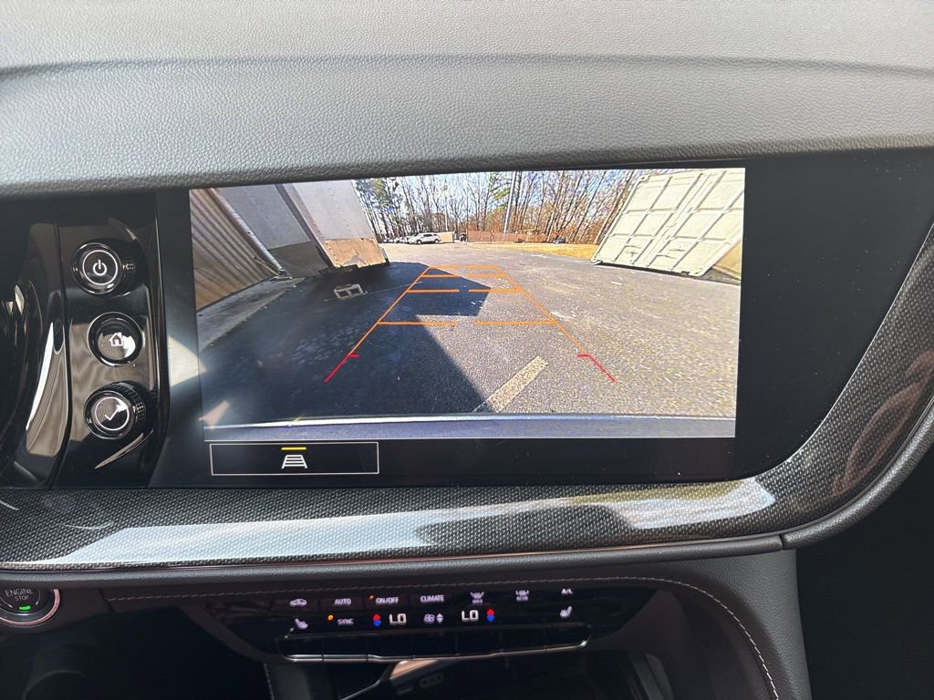 Used 2022 Buick Envision Essence w/ Sport Touring Package FWD image 23