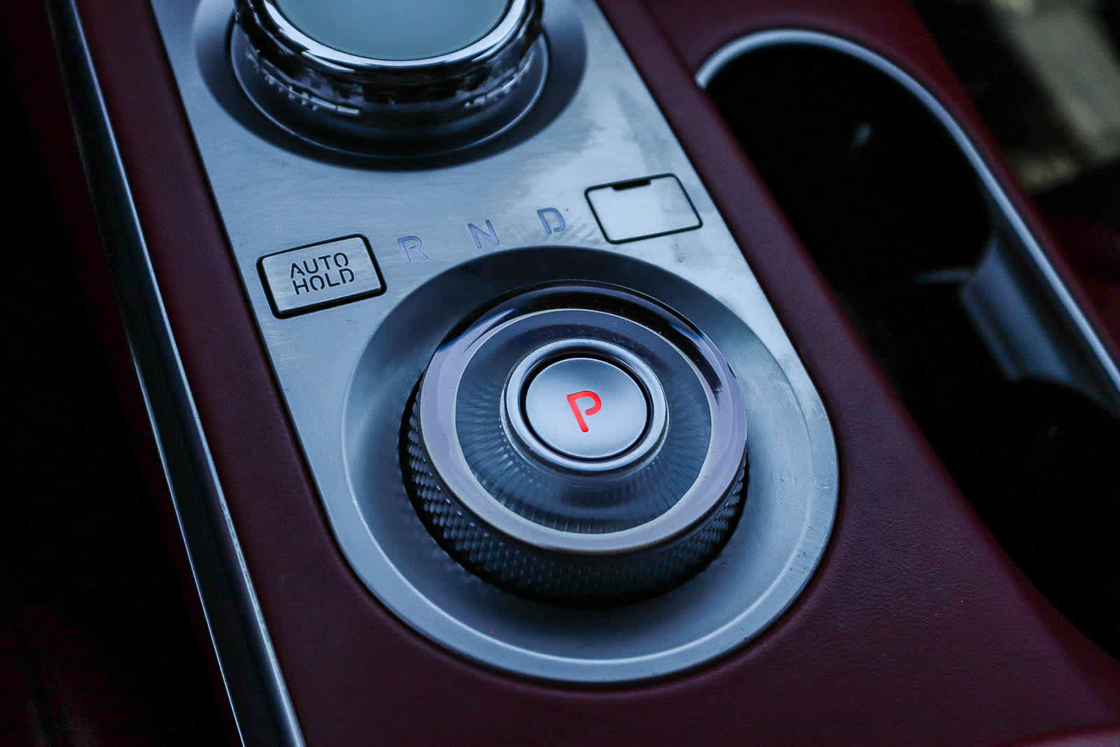 Used 2023 Genesis GV70 2.5T w/ Sport Prestige Package image 31