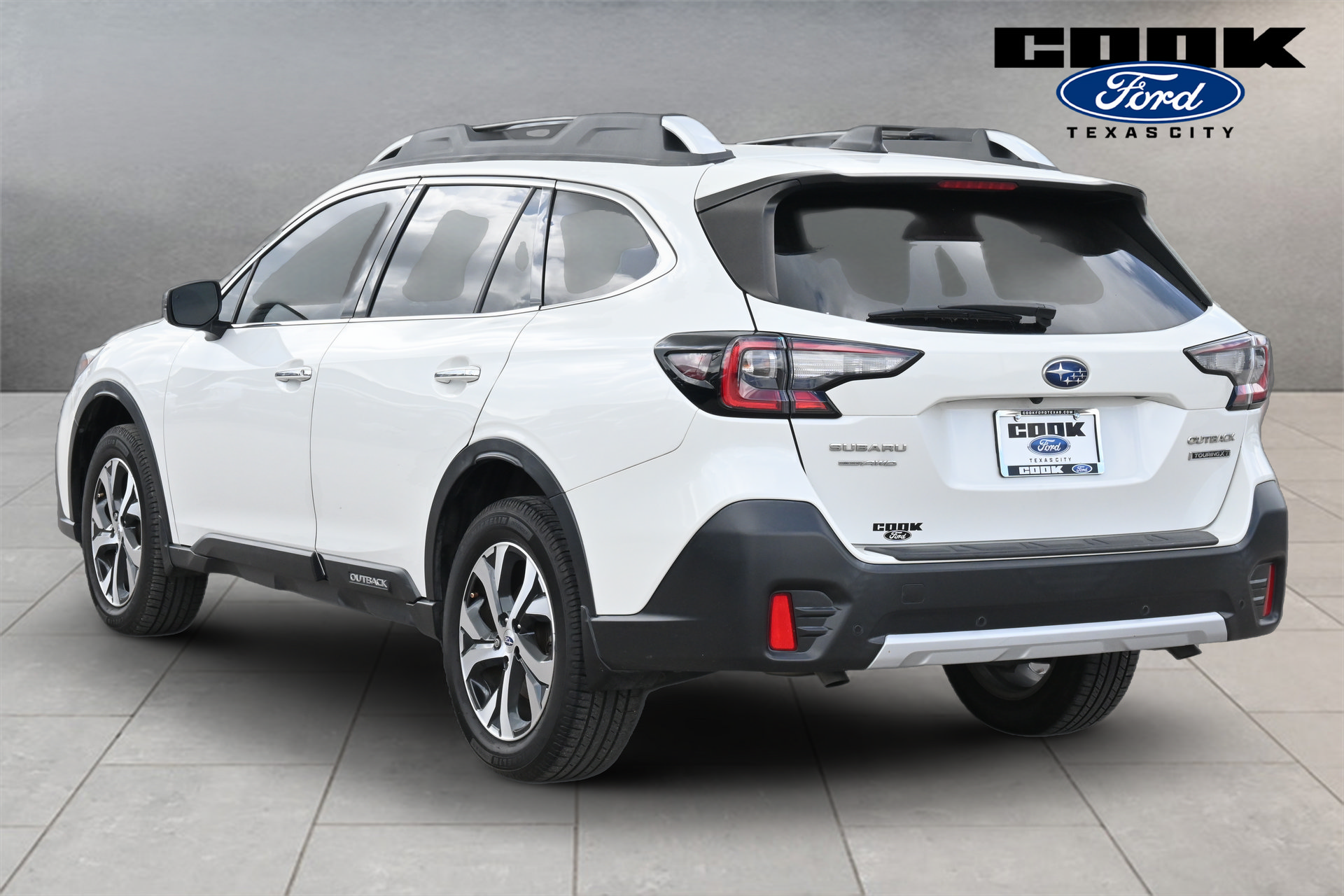 Used 2021 Subaru Outback Touring XT AWD/4WD image 4