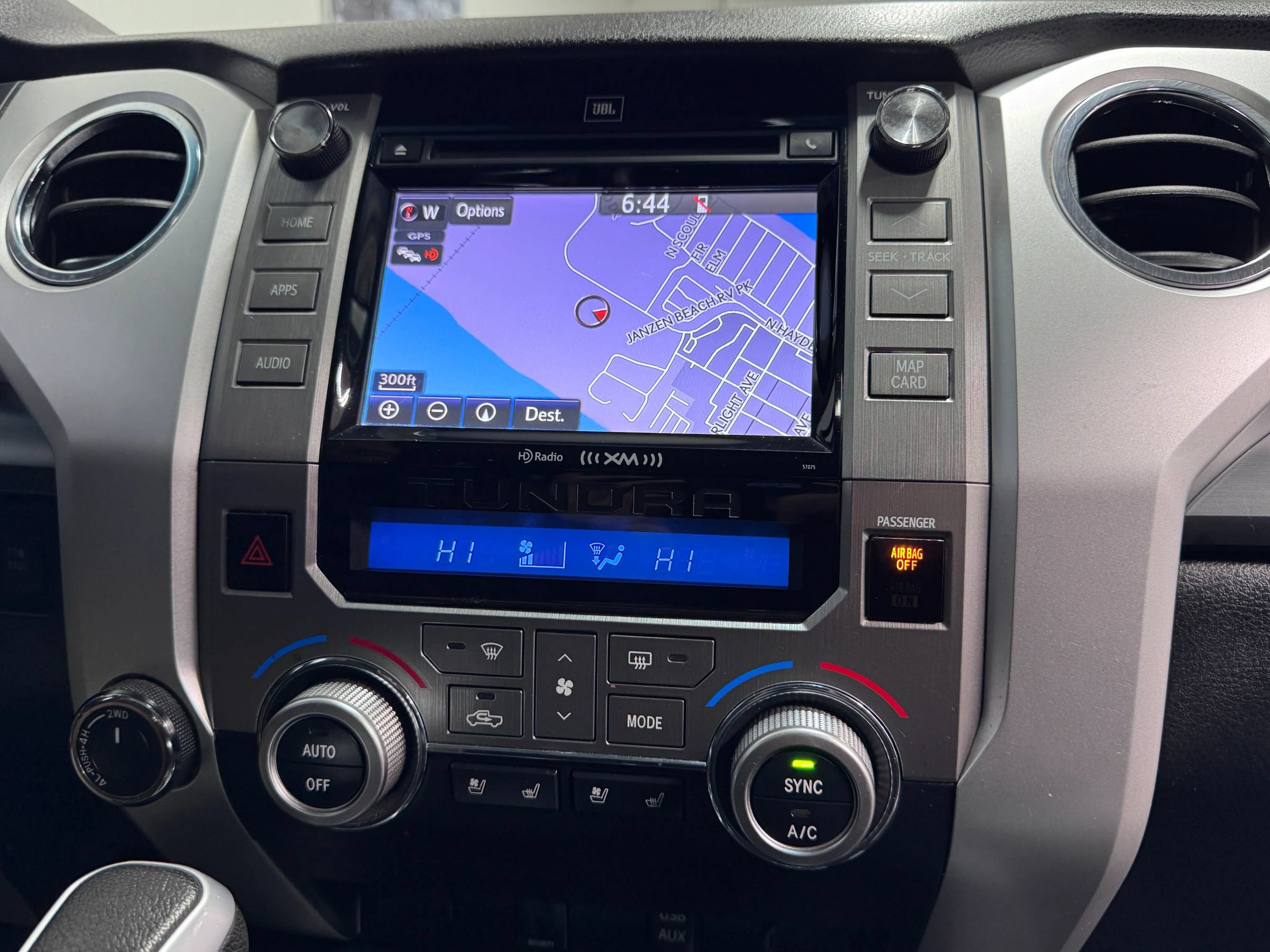 Used 2015 Toyota Tundra Platinum AWD/4WD image 11