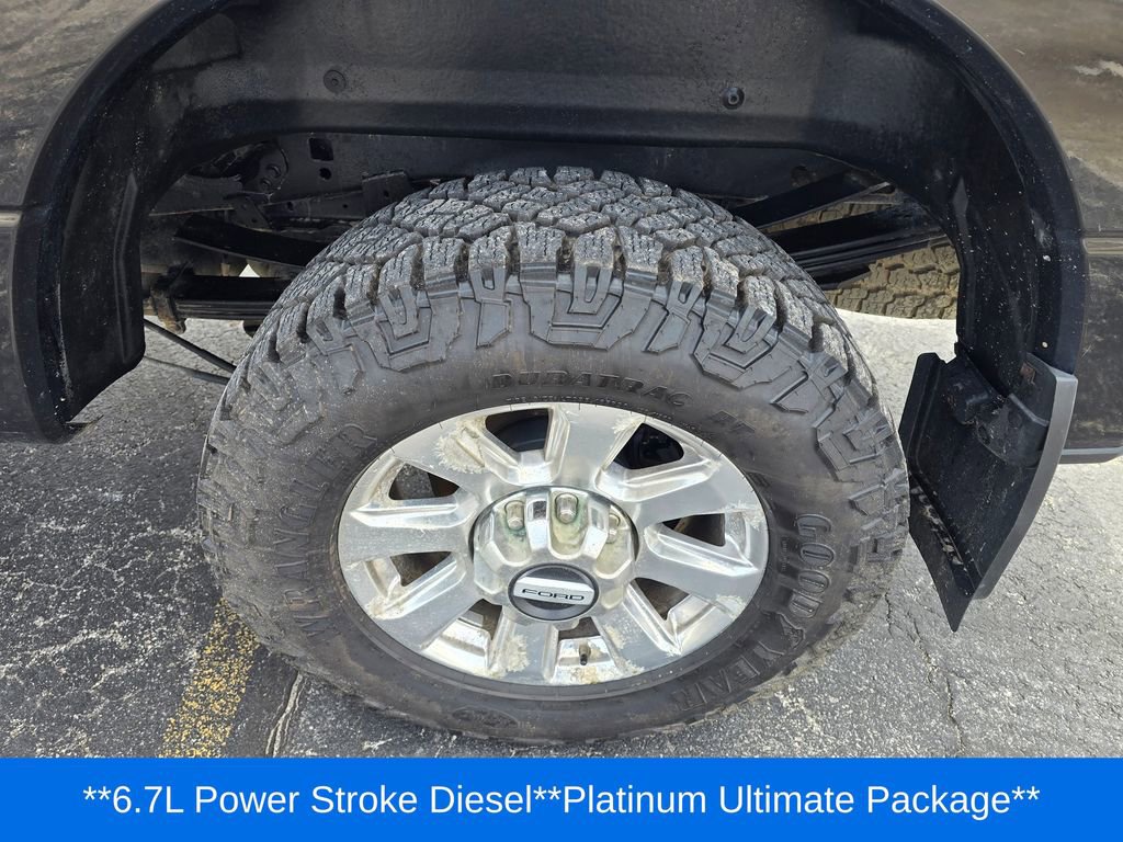 Used 2017 Ford F350 Platinum w/ Platinum Ultimate Package AWD/4WD image 8