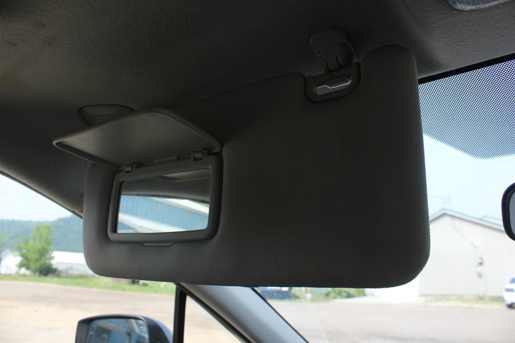 Used 2015 Subaru Crosstrek 2.0i Premium image 24