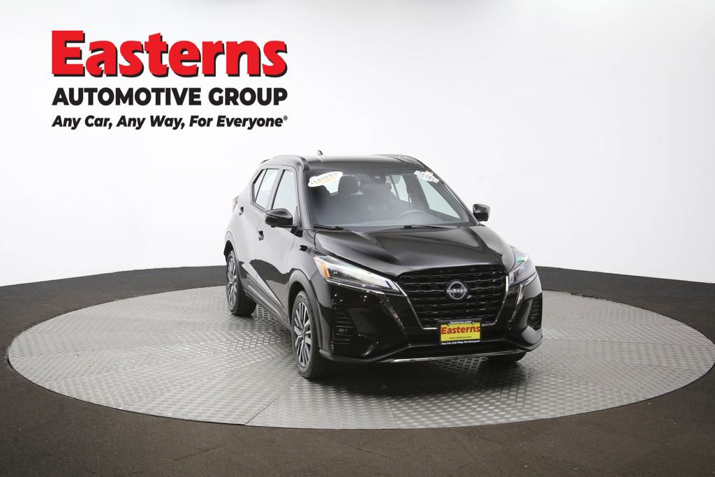 Used 2024 Nissan Kicks SR image 50