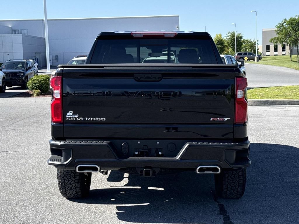 Used 2025 Chevrolet Silverado 1500 RST AWD/4WD image 26