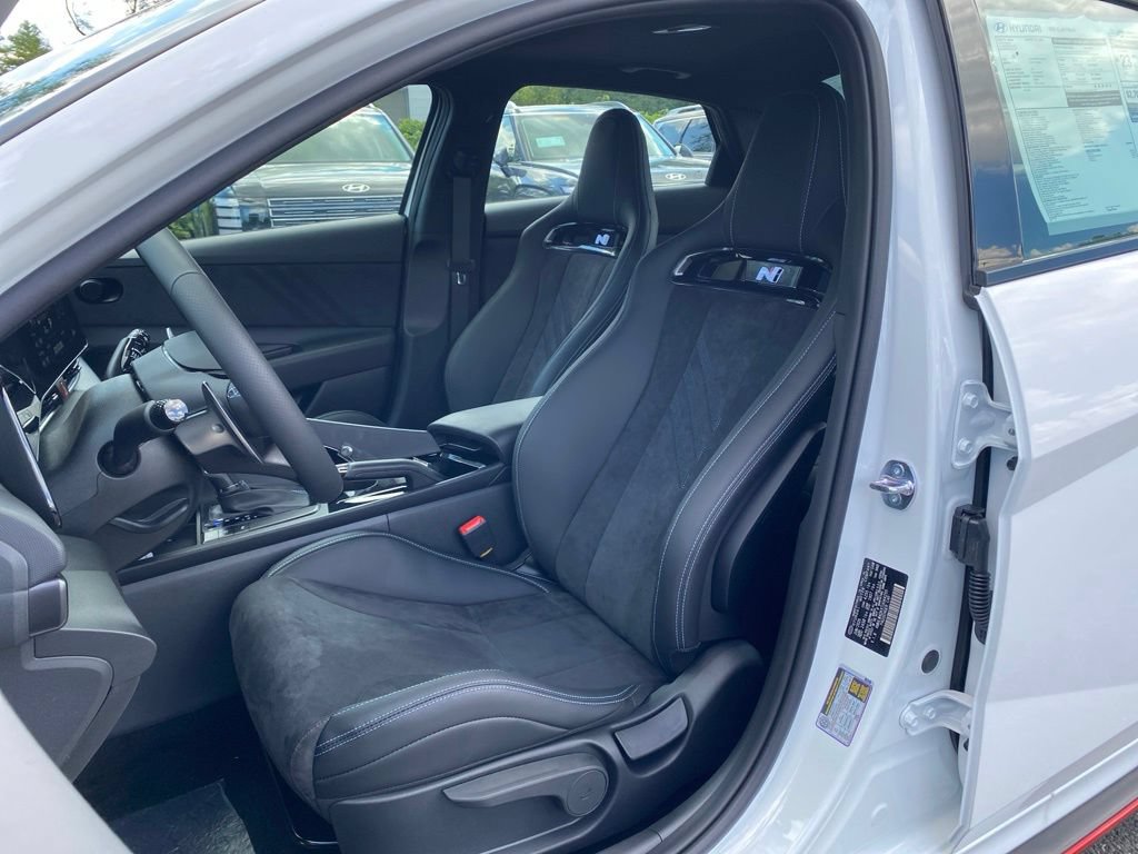 New 2026 Hyundai Elantra N FWD image 17