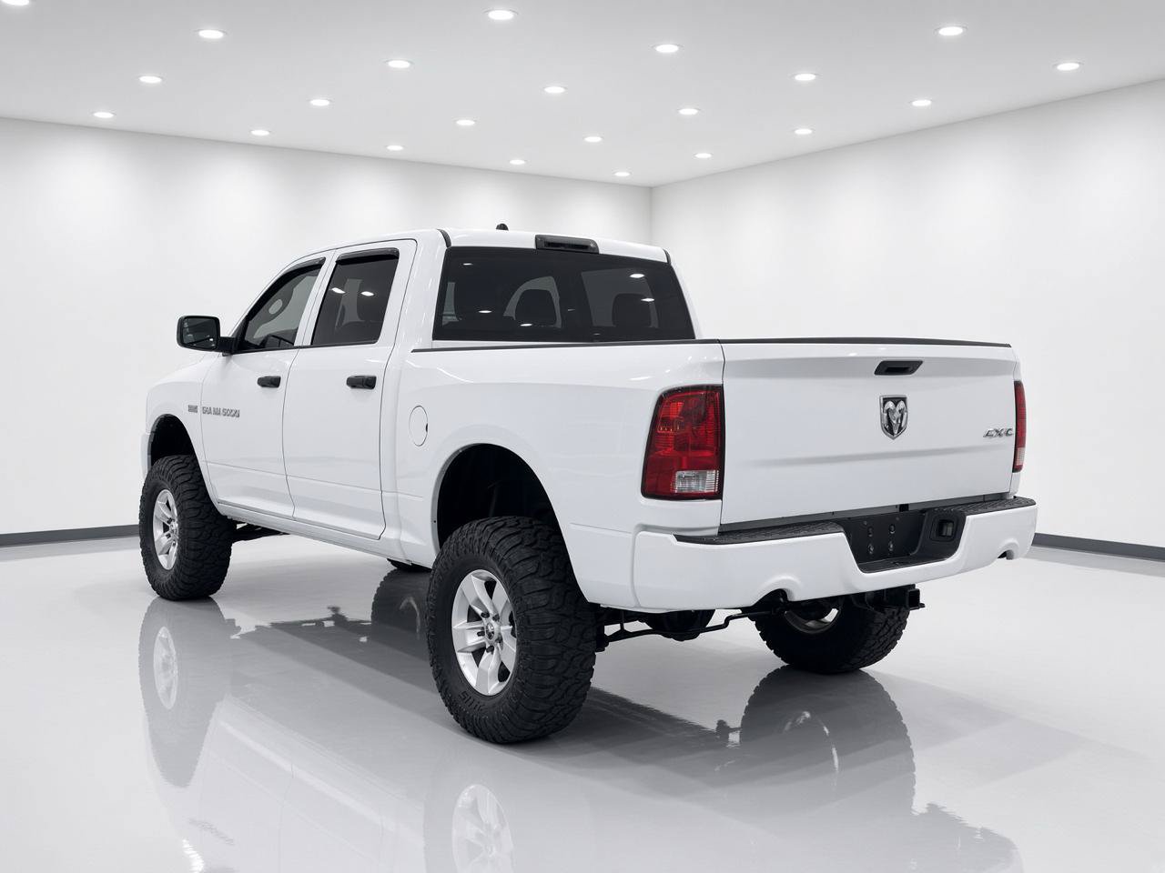 Used 2012 RAM 1500 ST AWD/4WD image 3