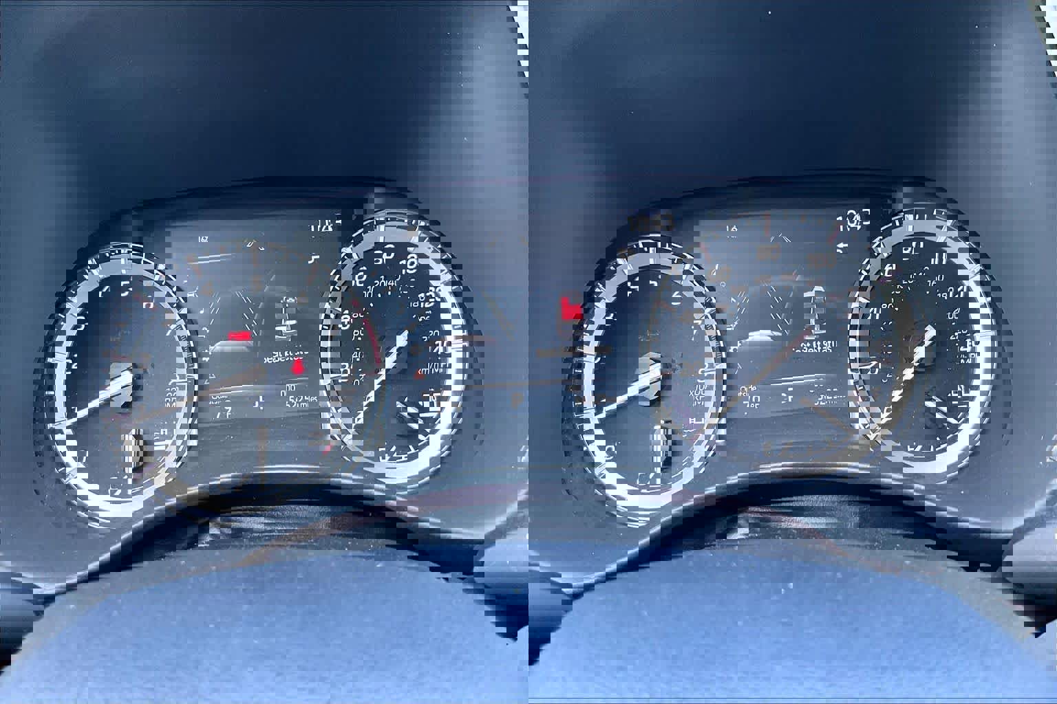 Used 2022 Toyota Highlander XLE image 26