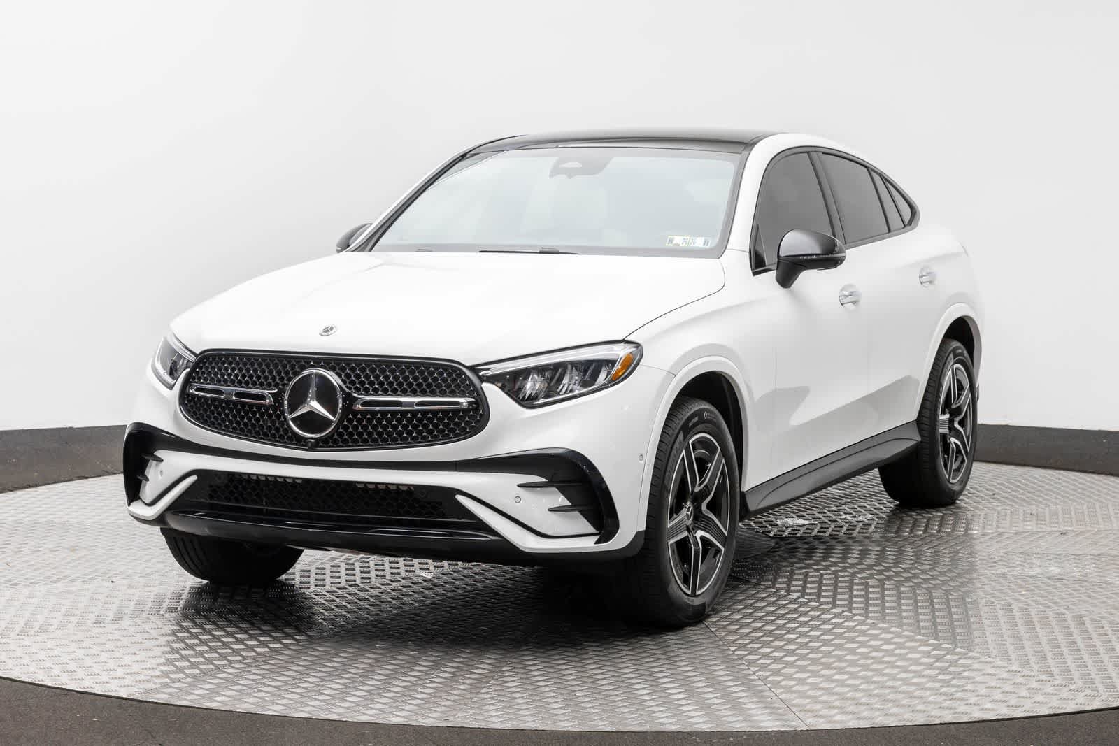 Used 2026 Mercedes-Benz GLC 300 4MATIC image 1