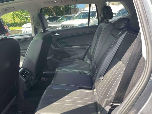 Used 2022 Volkswagen Tiguan SE image 12