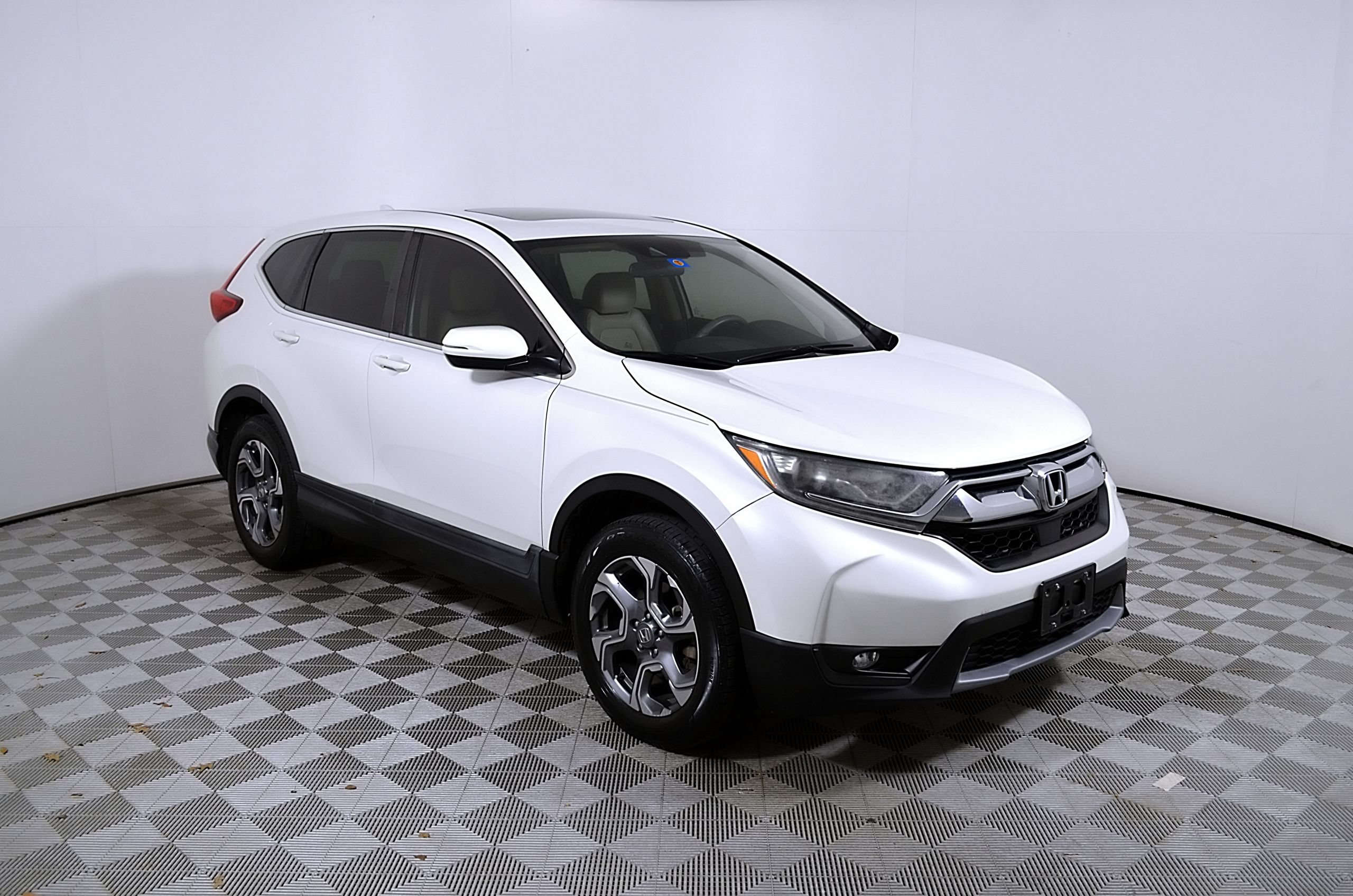 Used 2018 Honda CR-V EX image 6