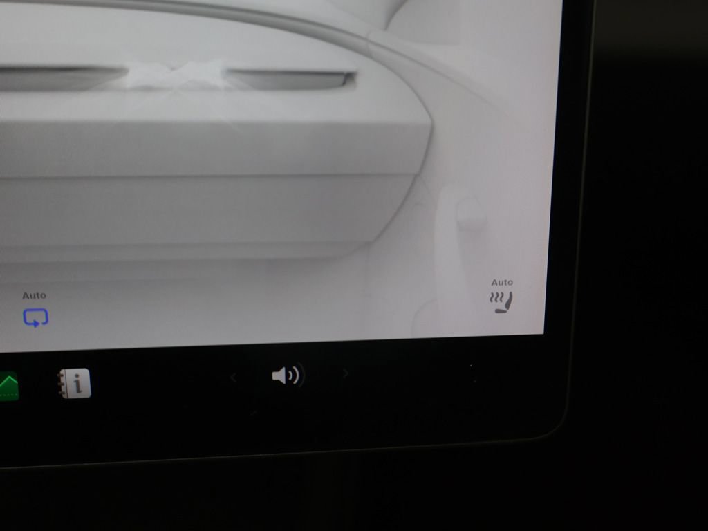 Used 2025 Tesla Model 3 RWD image 48