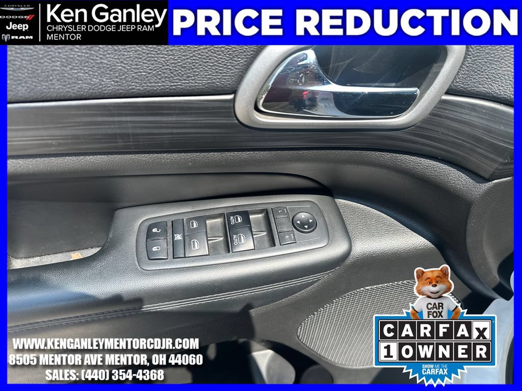 Used 2019 Jeep Grand Cherokee Altitude AWD/4WD image 13