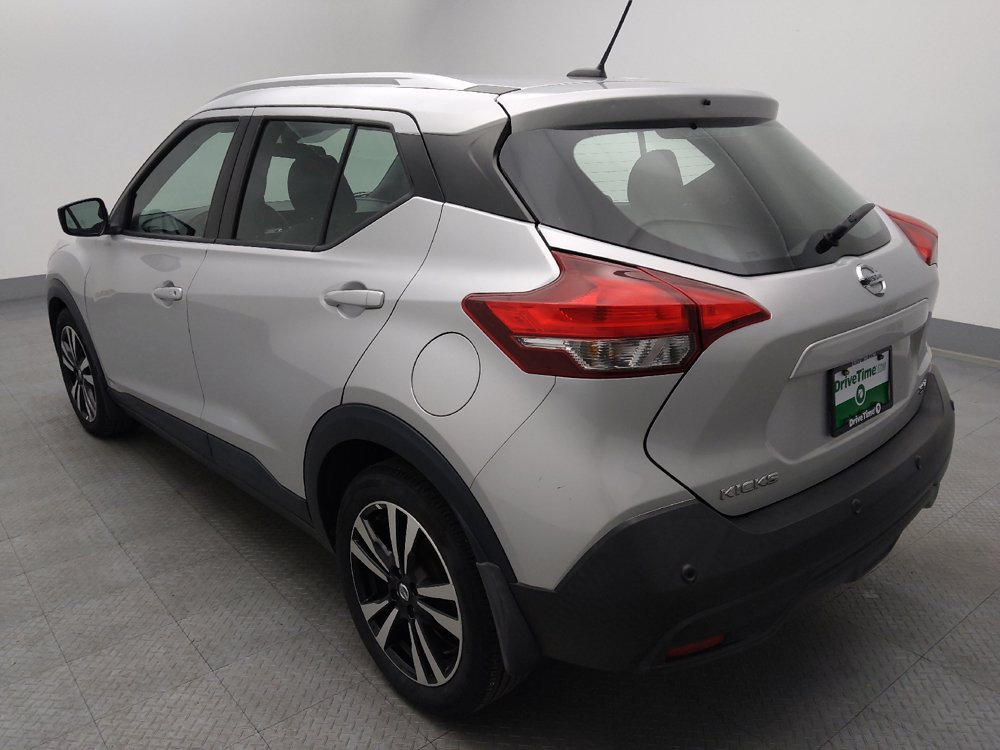 Used 2020 Nissan Kicks SV FWD image 5
