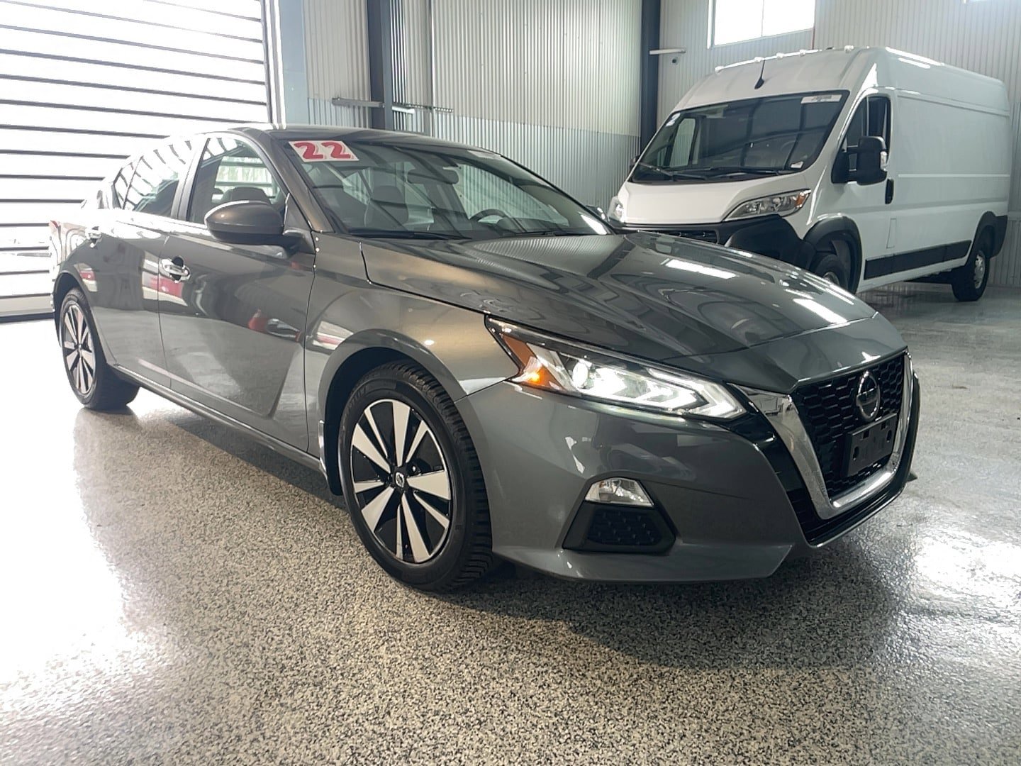 Used 2022 Nissan Altima 2.5 SV