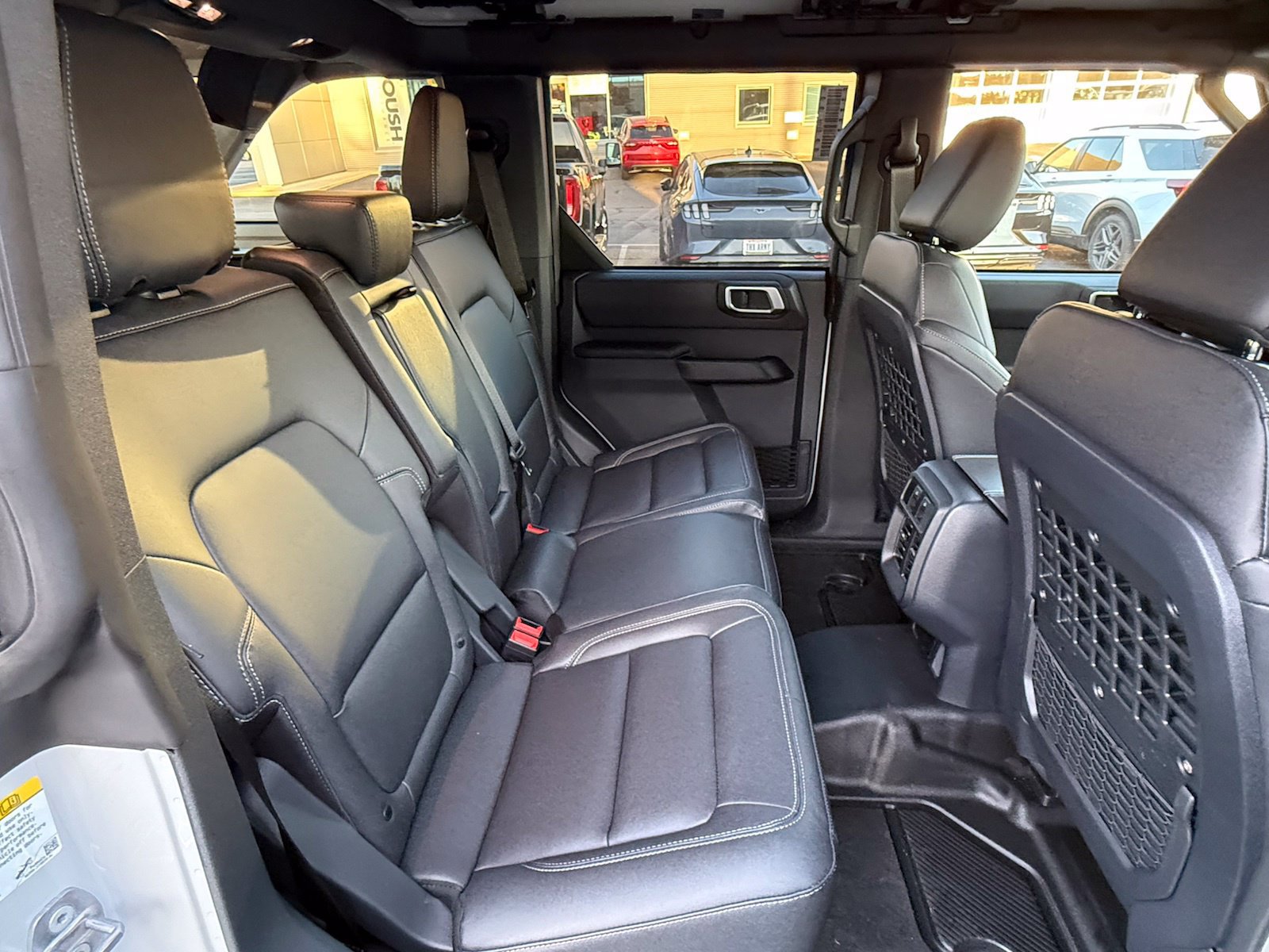 New 2026 Ford Bronco Badlands AWD/4WD image 18