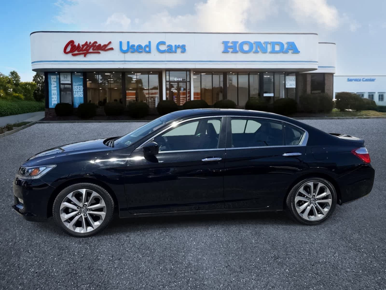 Used 2014 Honda Accord Sport image 2