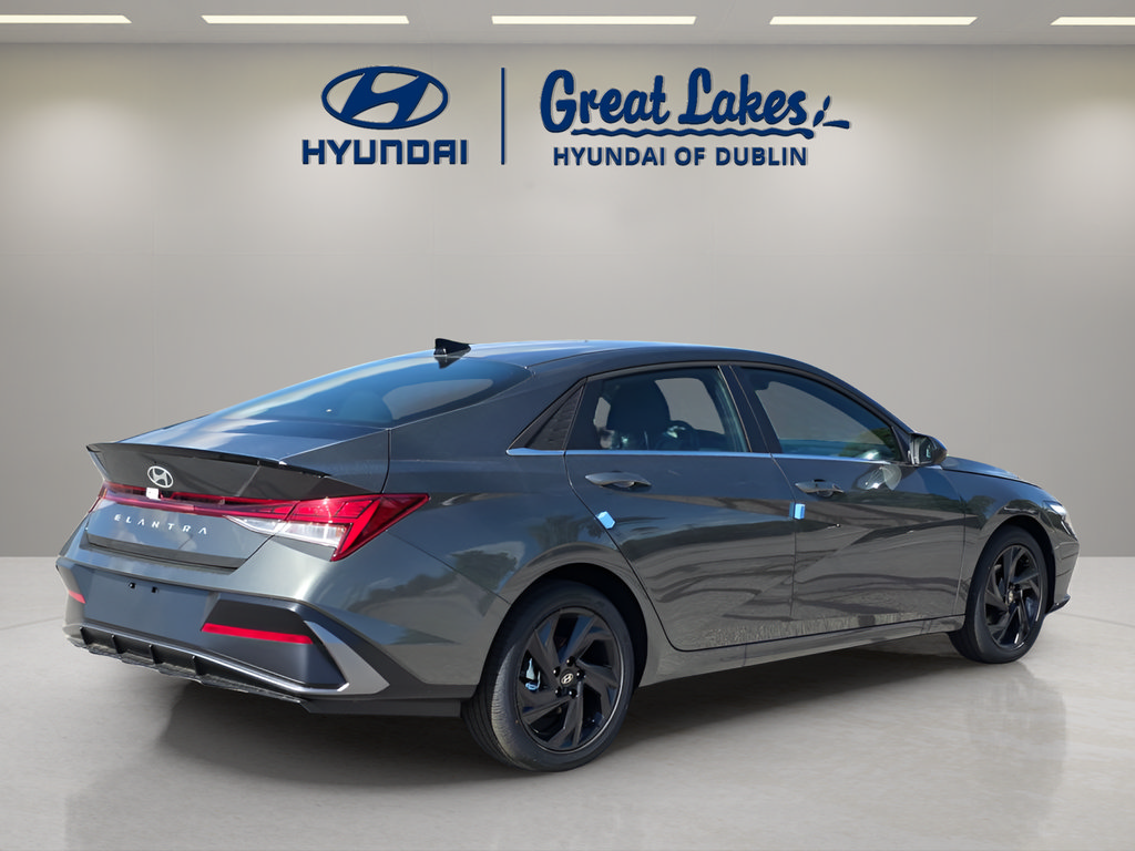 New 2026 Hyundai Elantra SEL Sport Premium FWD image 5