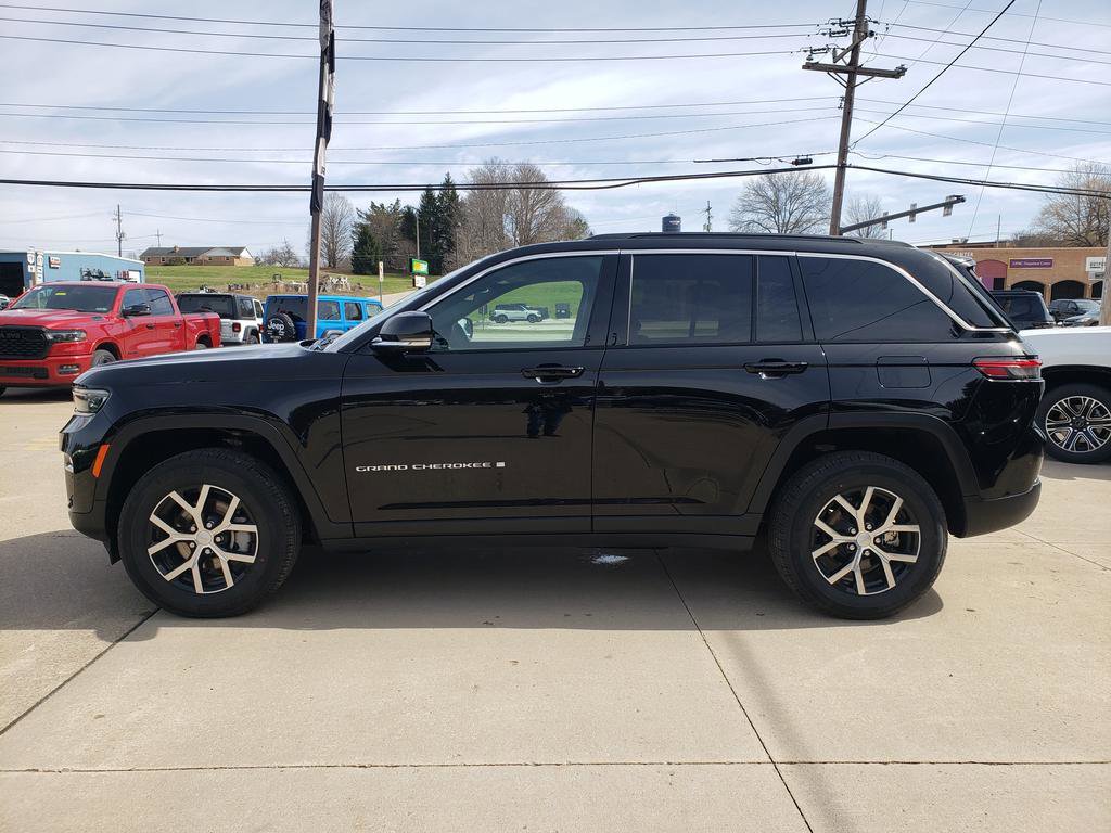 New 2025 Jeep Grand Cherokee Limited image 7