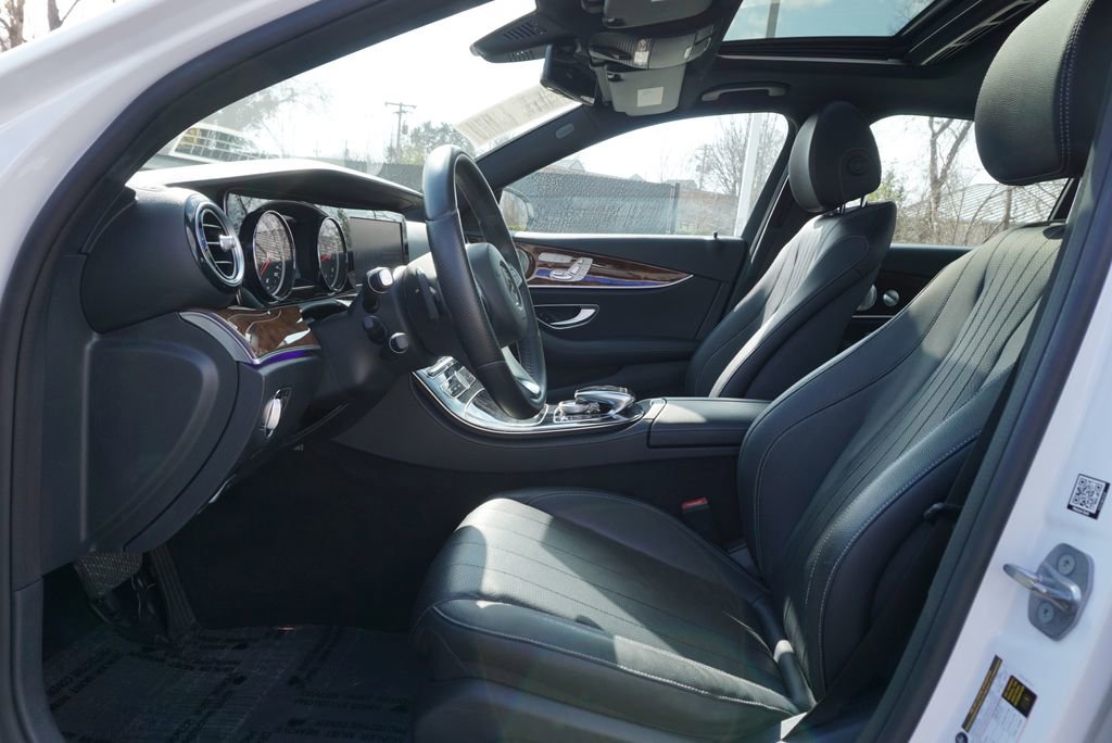 Certified 2017 Mercedes-Benz E 300 image 9